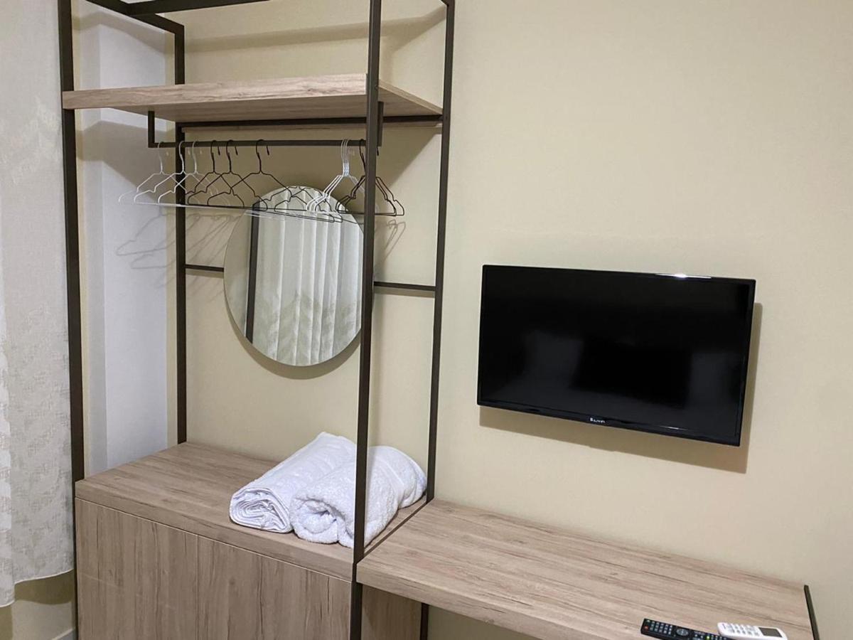 Kevin'S Lungomare Apartment Vlorë Εξωτερικό φωτογραφία