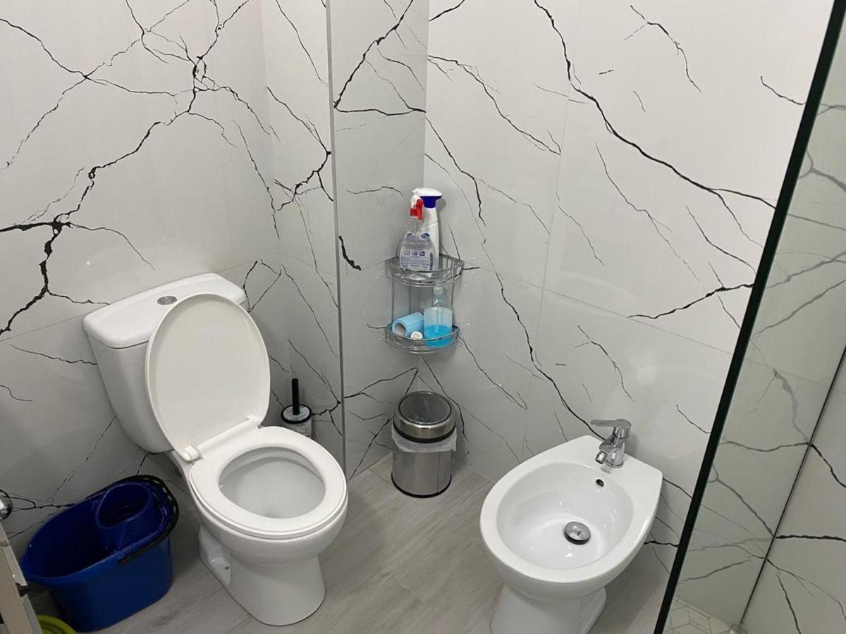 Kevin'S Lungomare Apartment Vlorë Εξωτερικό φωτογραφία